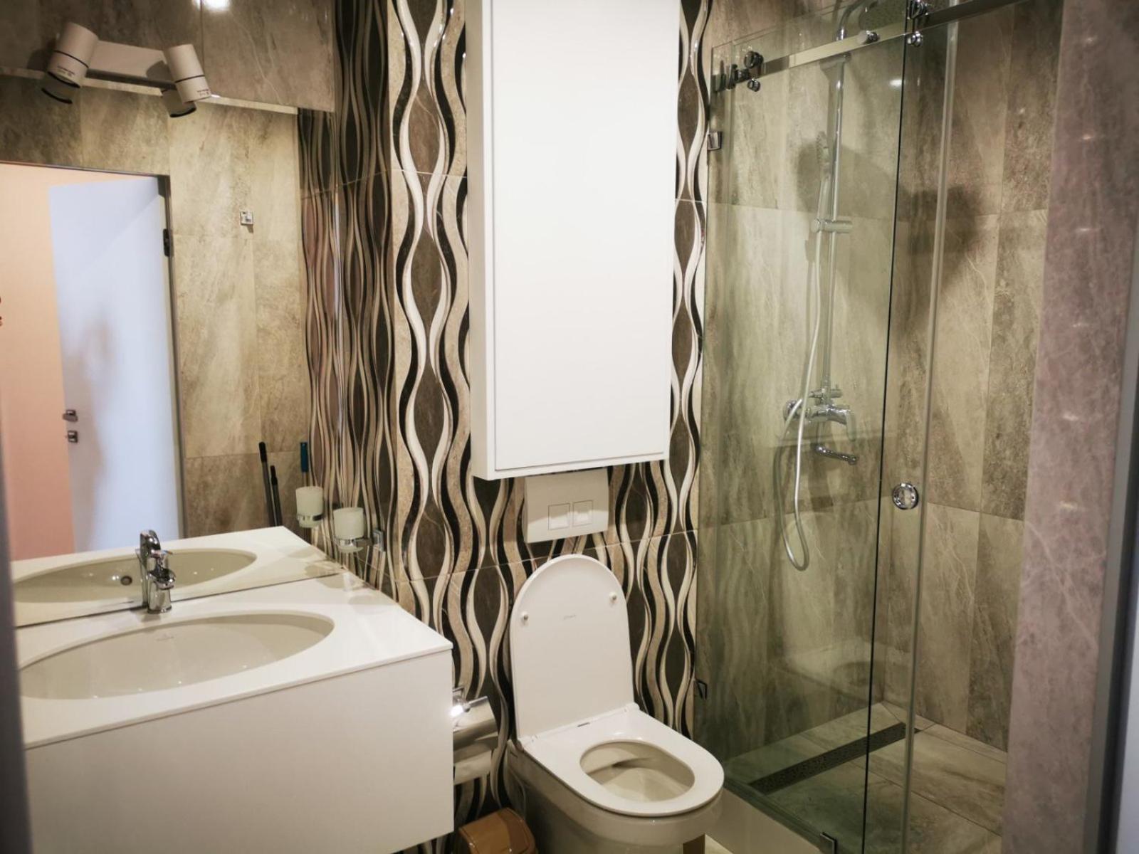 Viktory 5 B, Apartments Kyiv Exterior photo